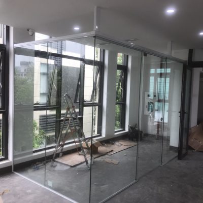 Chuyên gia vách ngăn văn phòng kính đẹp