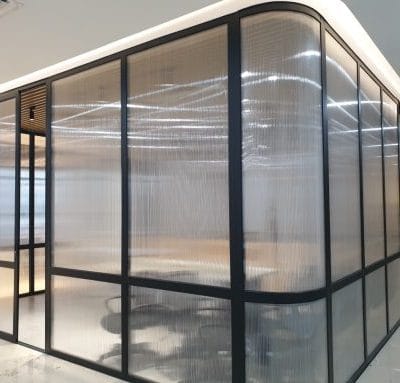 Cửa vách uốn cong Slimdoor Âu Việt