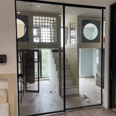 Cửa trượt không ray 2 cánh hệ nhôm slim cao cấp