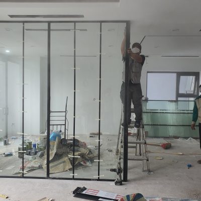 Hoàn thiện bộ cửa nhôm kính lùa không ray siêu mỏng siêu bền