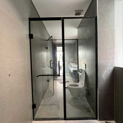 Phòng tắm kính thẳng 1 cánh mở quay phụ kiện Inox
